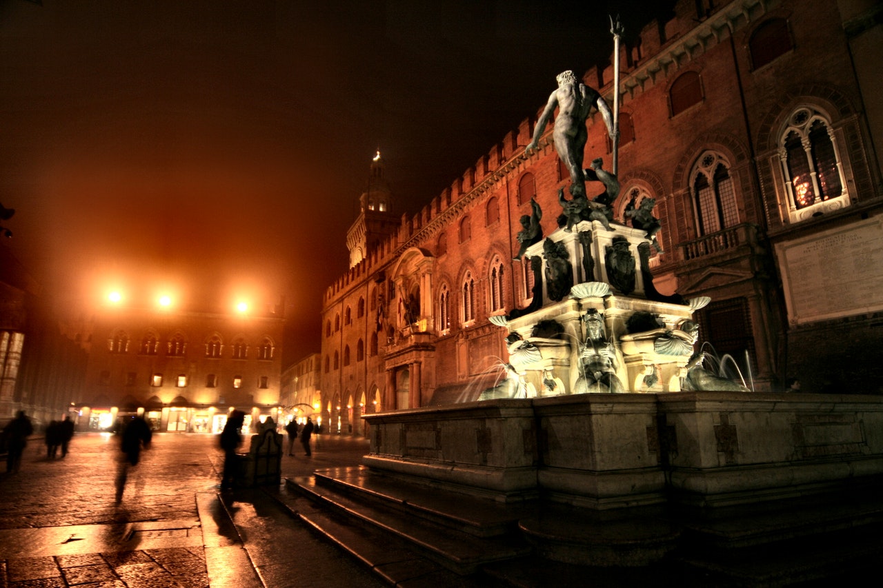 Bologna, Piazza Maggiore